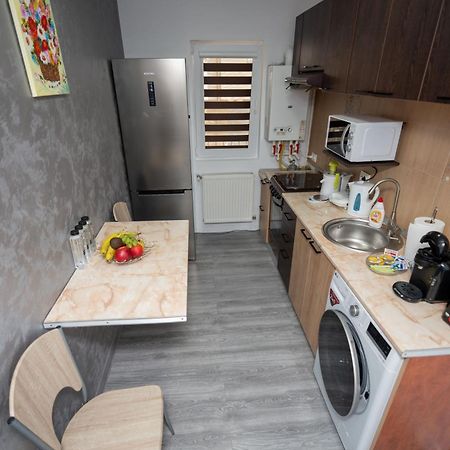 Hotel Studio Titan بوخارست المظهر الخارجي الصورة