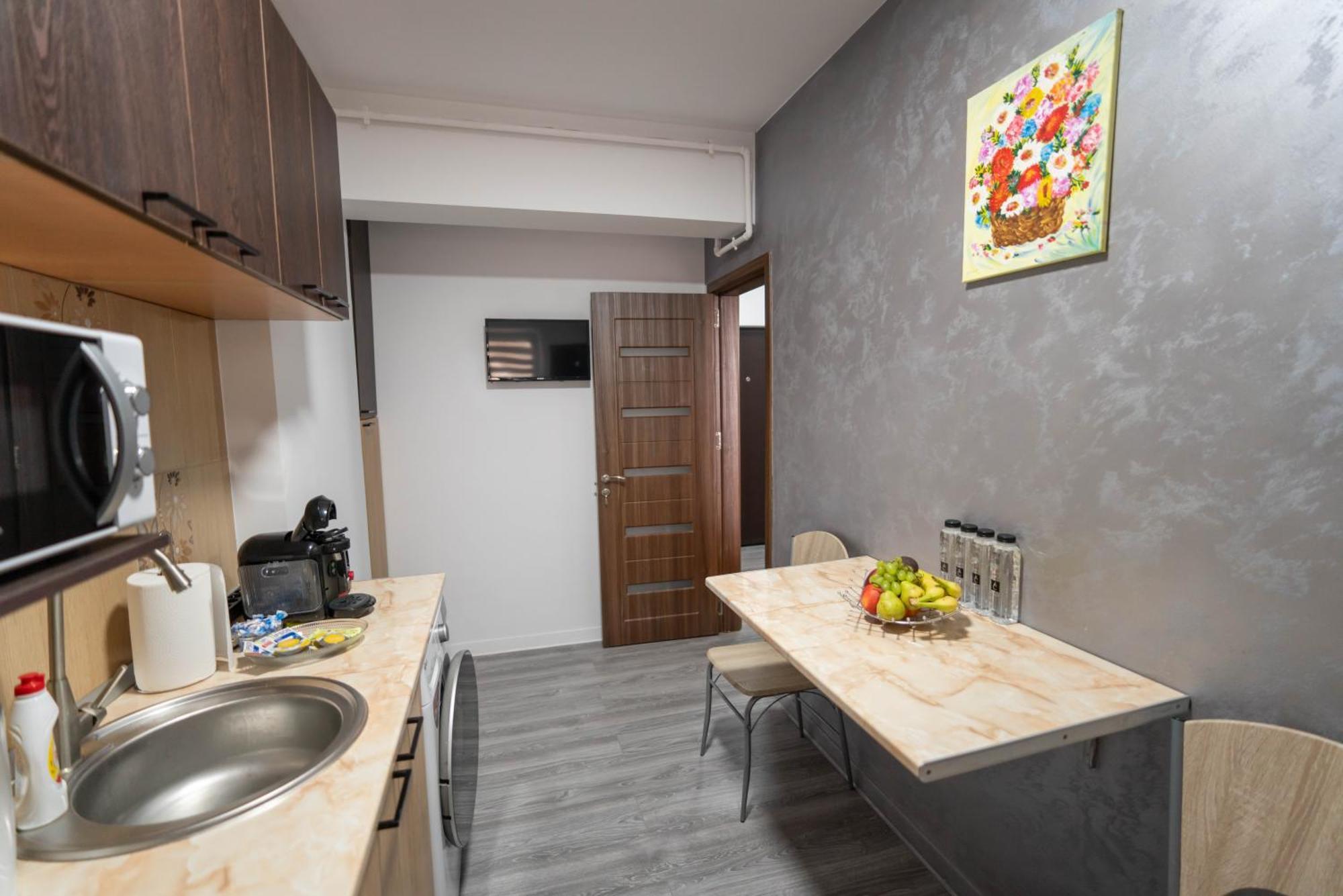Hotel Studio Titan بوخارست المظهر الخارجي الصورة